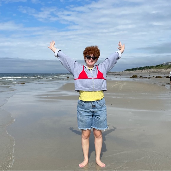 Meet your Posher, Miranda - Picture 3 of 3